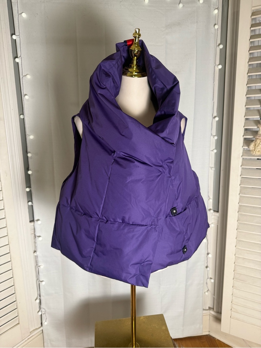 Pretty Rugged Purple Oversized Puffer Vest Wrap Snap Cocoon Jacket M